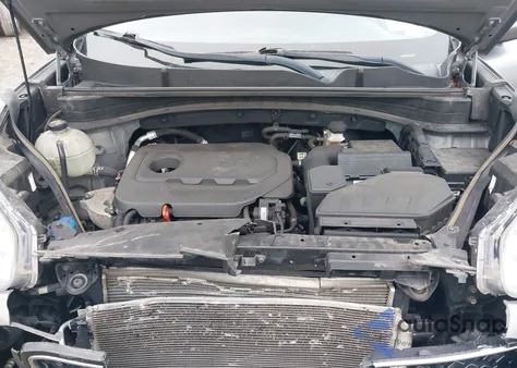 2018 Kia Sportage Lx z USA, uszkodzony, nr VIN KNDPMCAC9J7348224